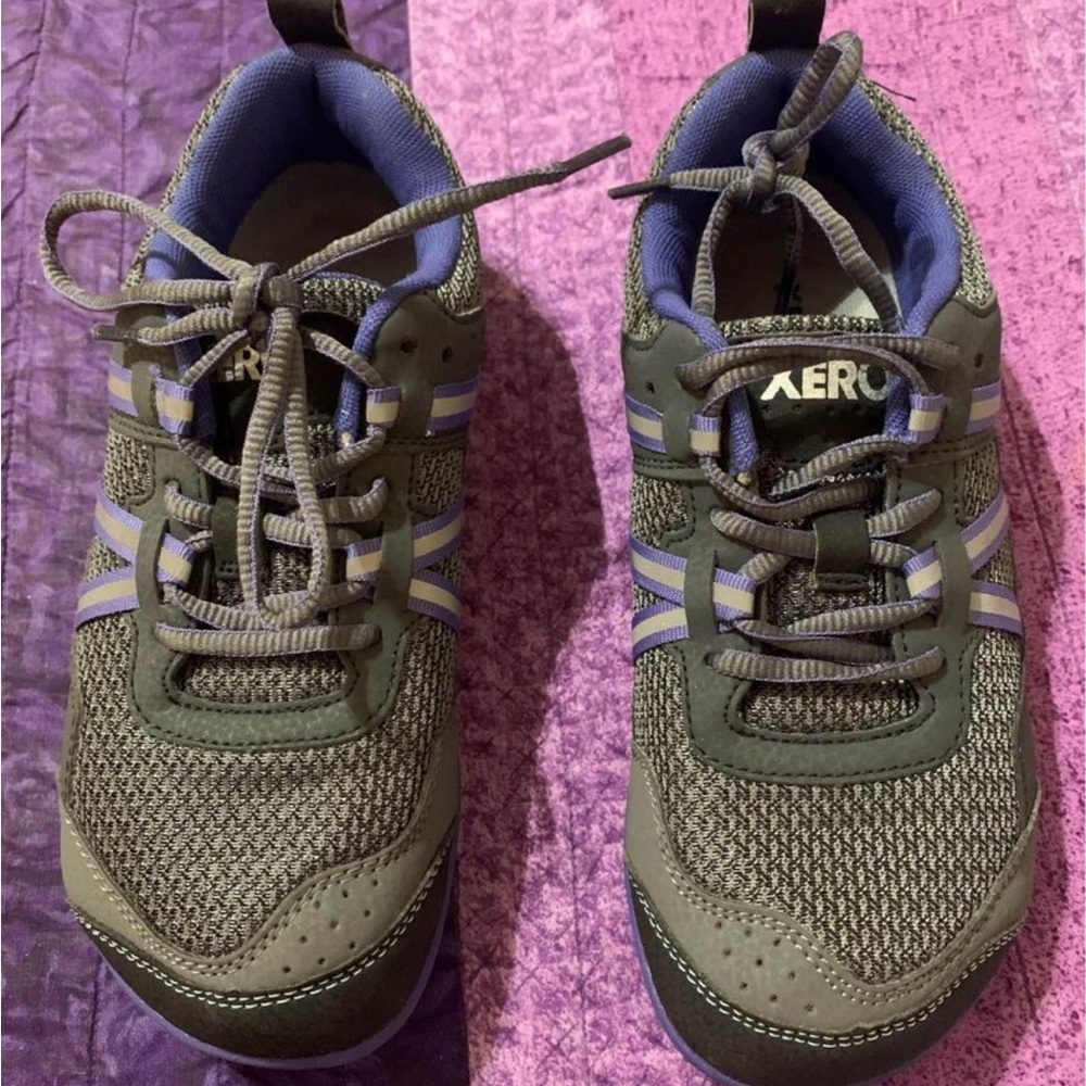COPY - Xero brand barefoot walking shoes Women’s size 6 1/2 runs small. Fits li…